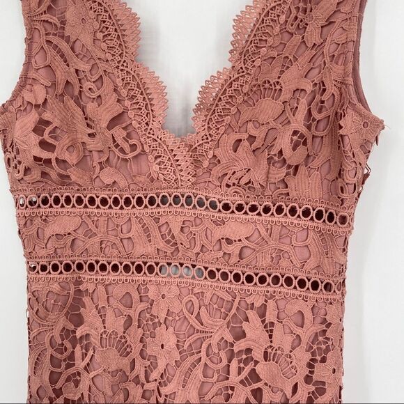 J.O.A. Lace Floral Cutout Open V-neckline Scallop Hem Mini Dress - Picture 3 of 13